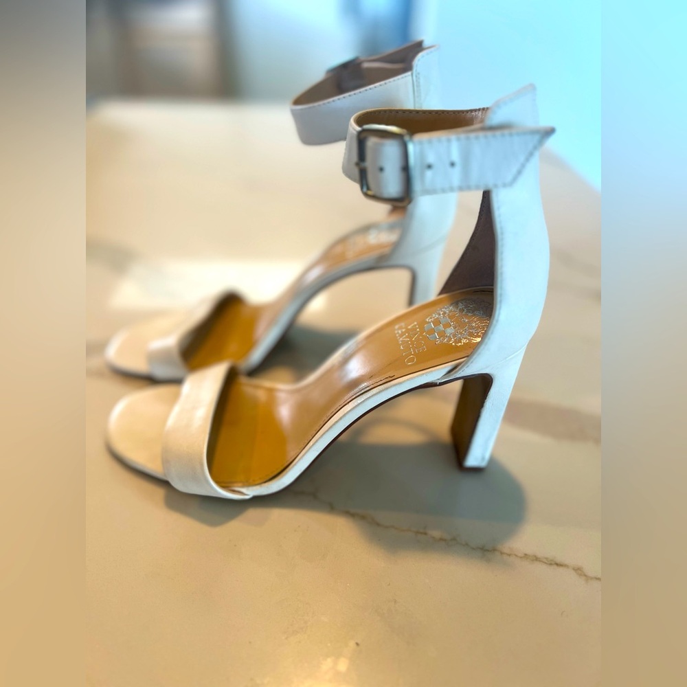 VINCE CAMUTO Benvida ankle strap 3.5” heel sandal. Ivory or white. Size 8 women